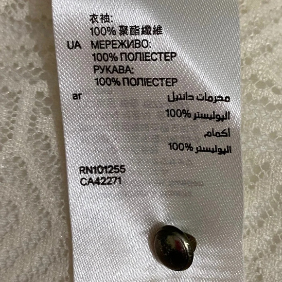 Like New H&M cream lace sheer long sleeve top XS - Picture 6 of 7